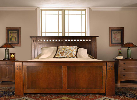 Bottom-1-Highlands-Bedroom Bracci living room setup