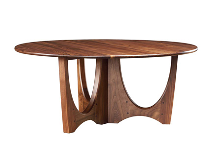 9950-Walnut-Grove-Round-Cocktail-Table