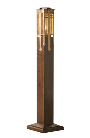 1703 Gus Newel Post Lamp
